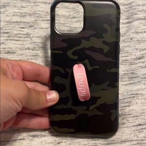 iPhone 11 Pro camo loopy case